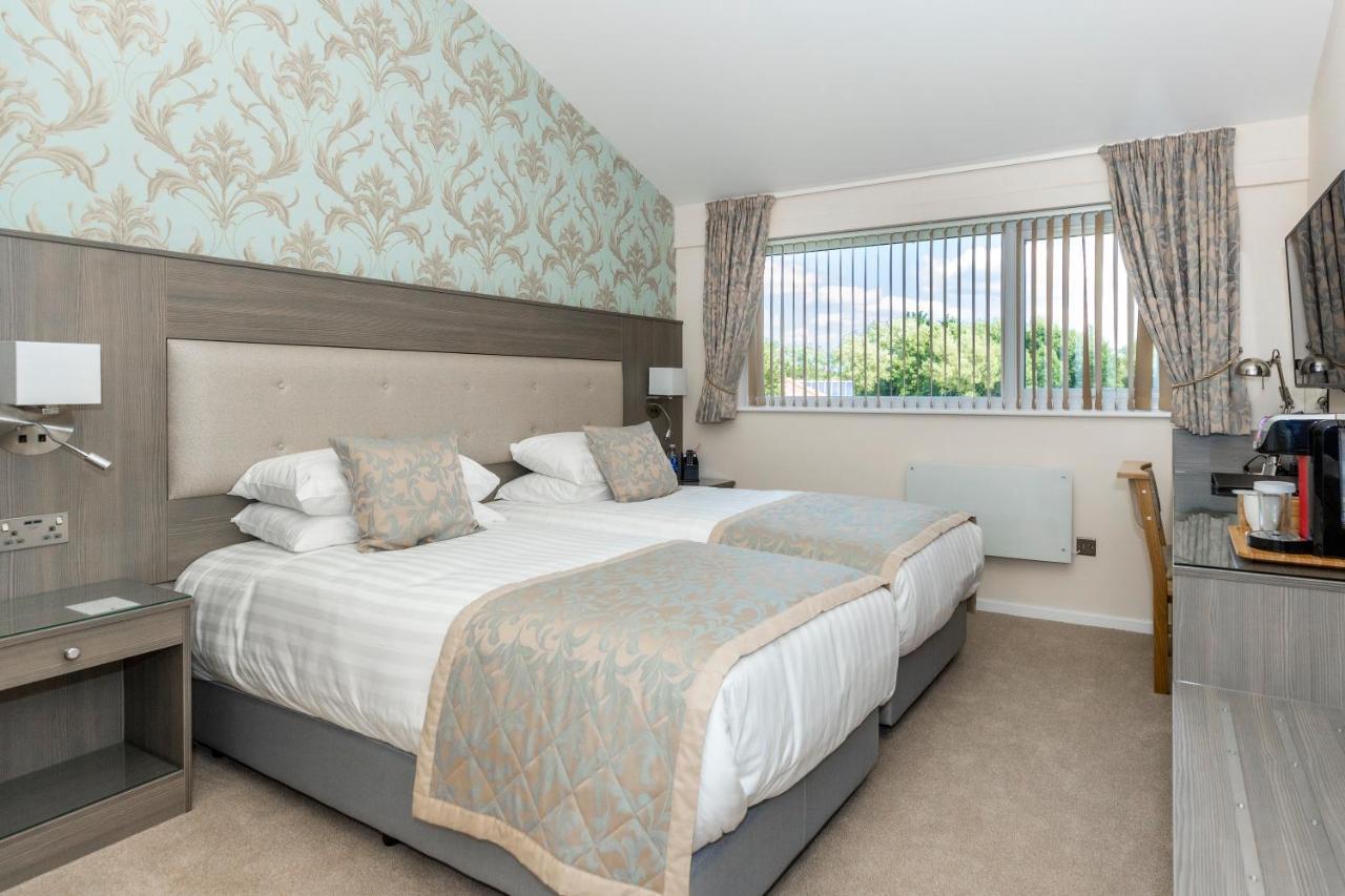 Kingfisher Hotel, Golf And Country Club Milton Keynes Quarto foto